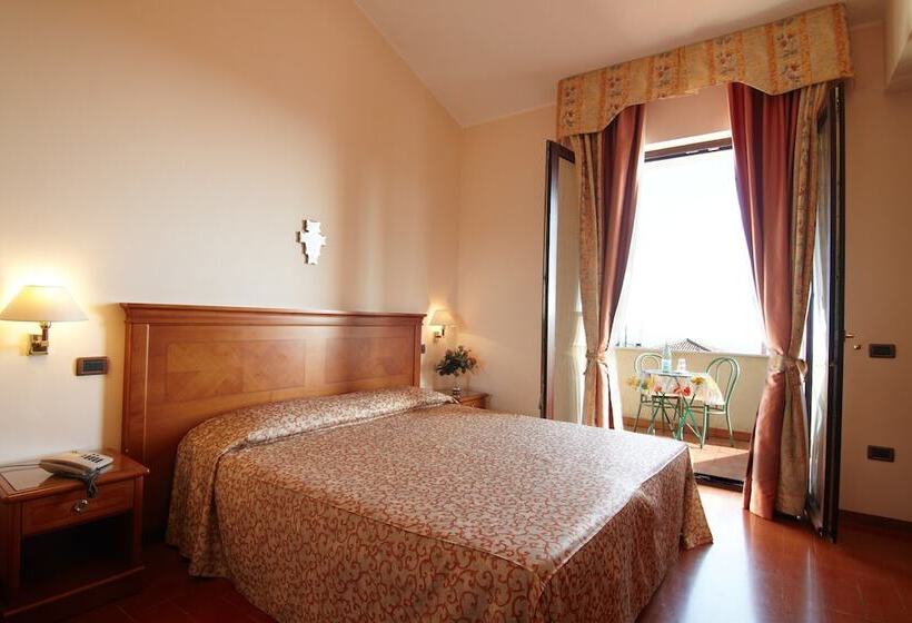 فندق Le Terrazze Sul Gargano