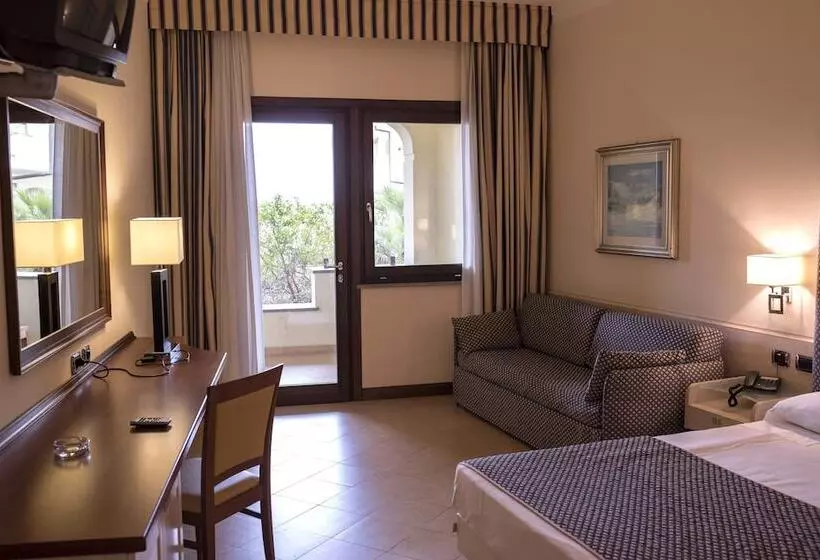 בית מלון כפרי Resort Lido Degli Aranci