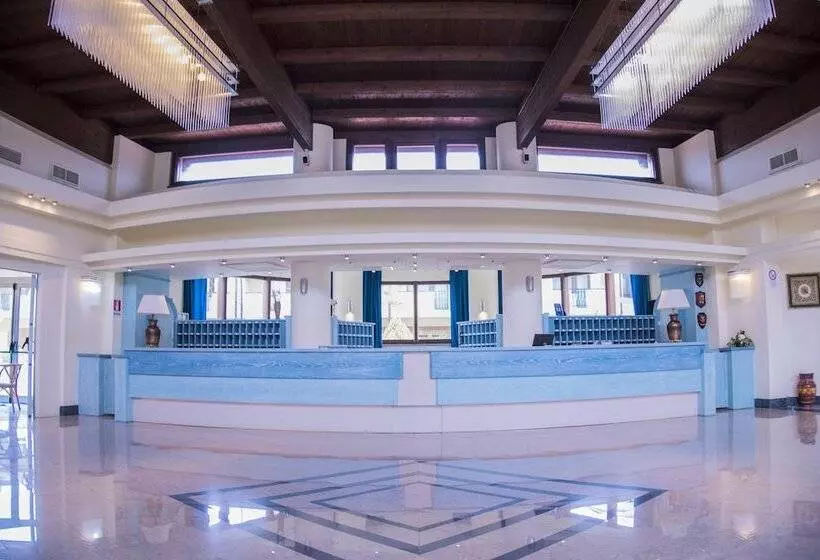 בית מלון כפרי Resort Lido Degli Aranci