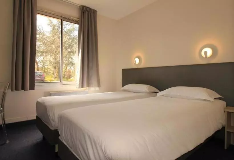 ホテル Logis Hôtel Lodge La Valette