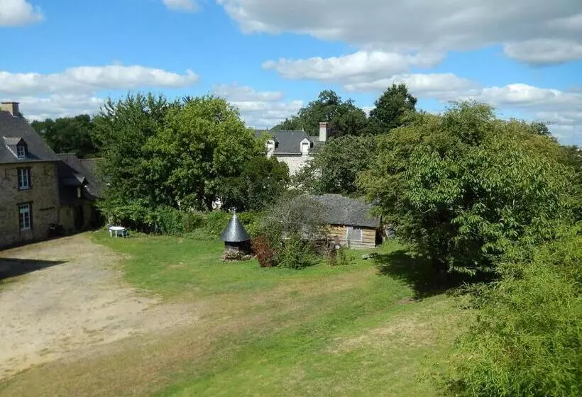 ホテル Logis Hôtel Lodge La Valette