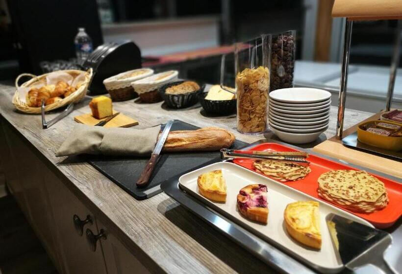 호텔 Logis Hôtel Lodge La Valette