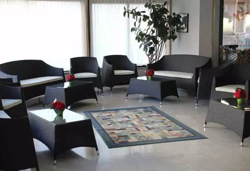 ホテル Mediterranée