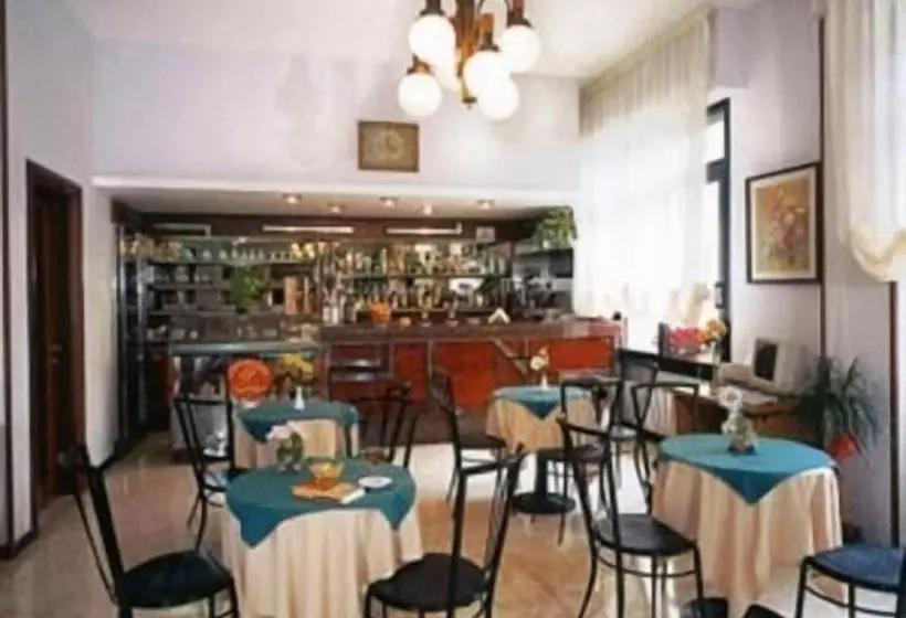 ホテル Mediterranée