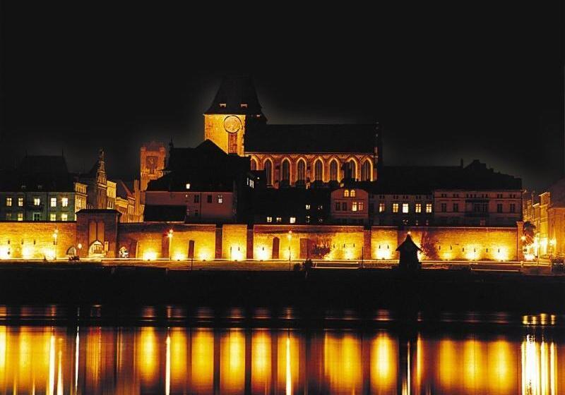 هتل Petite Fleur   Adults Only ! Air Conditioning !