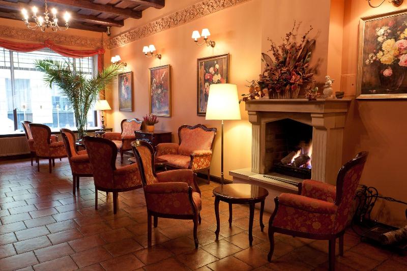 هتل Petite Fleur   Adults Only ! Air Conditioning !