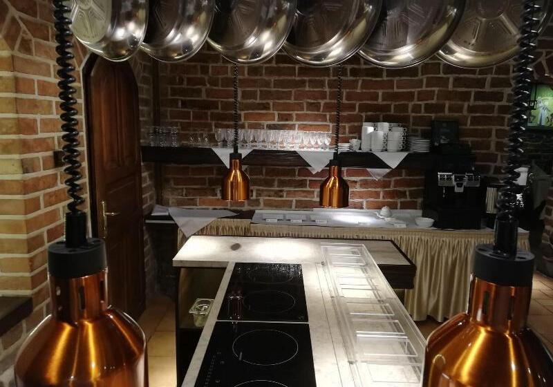 هتل Petite Fleur   Adults Only ! Air Conditioning !