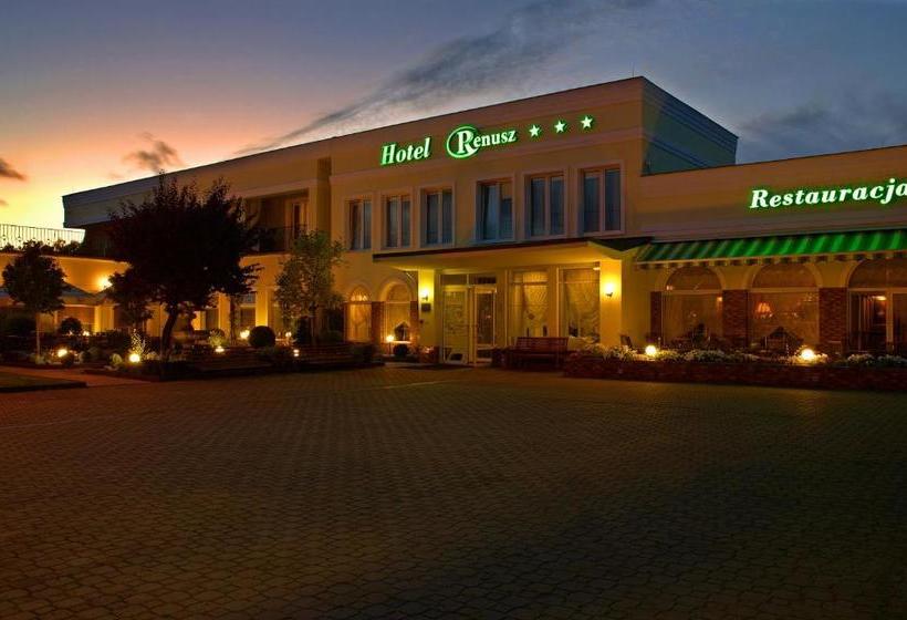 ホテル Renusz