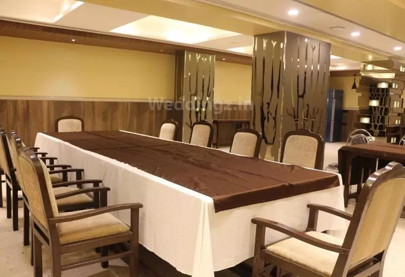 هتل Rosewood