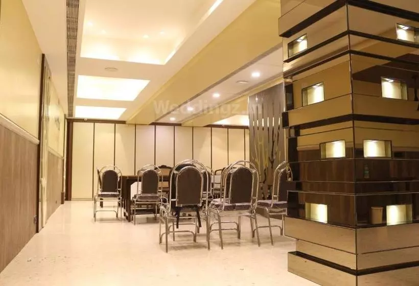 هتل Rosewood