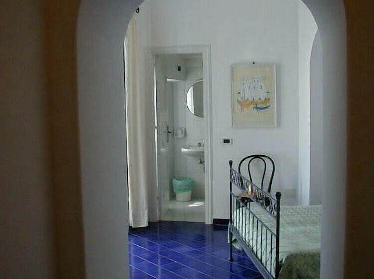 ホテル Umberto A Mare