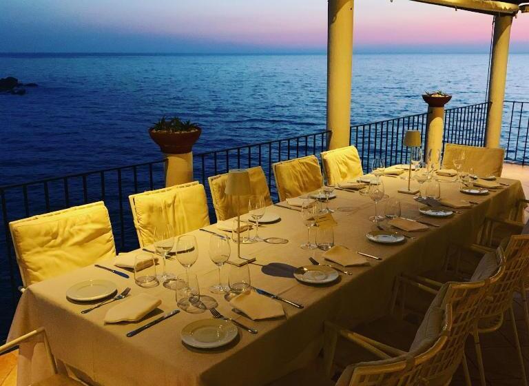 ホテル Umberto A Mare