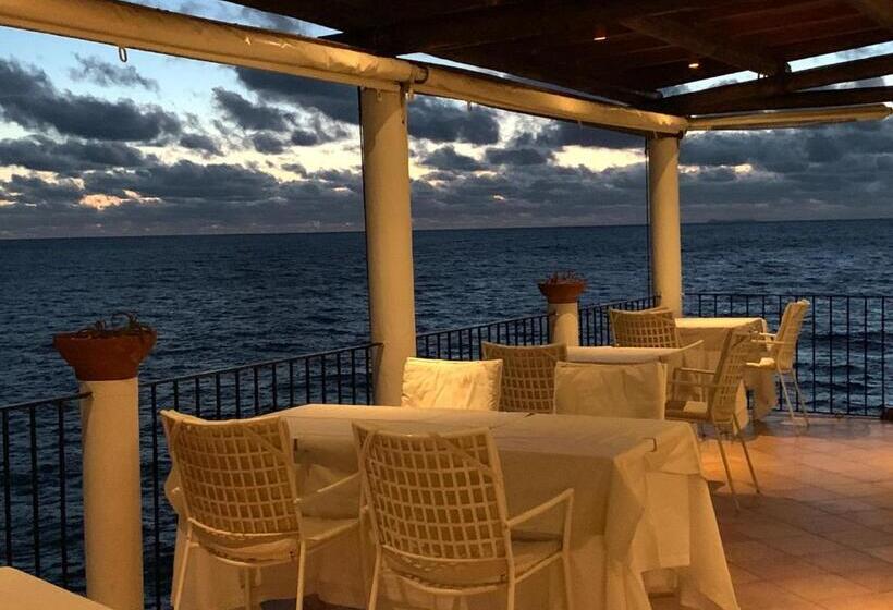 ホテル Umberto A Mare