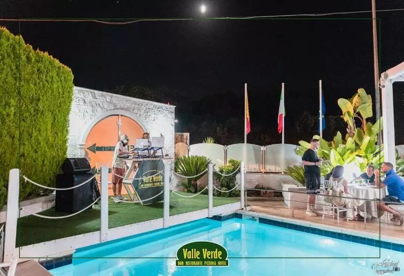 ホテル Valle Verde