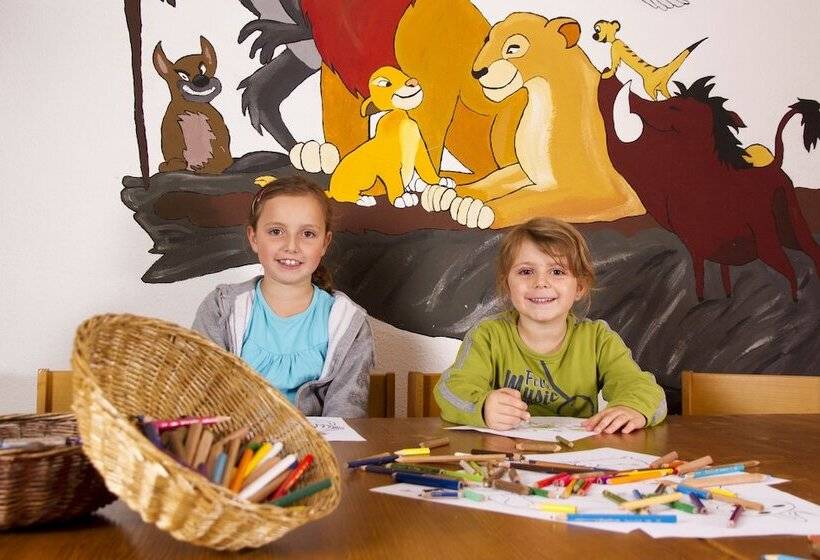 酒店 Vier Jahreszeiten Am Schluchsee