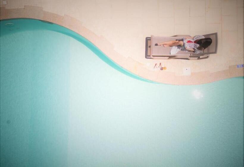 Moma Hotel Cannigione