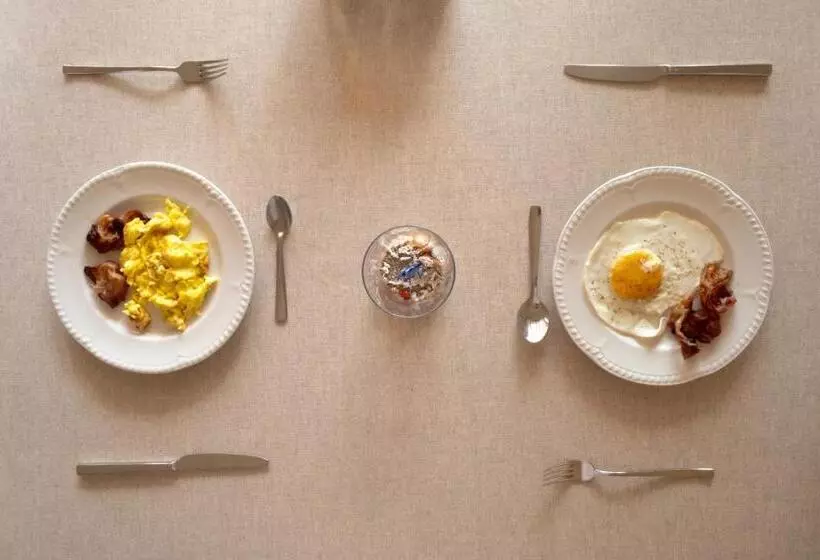 Moma Hotel Cannigione