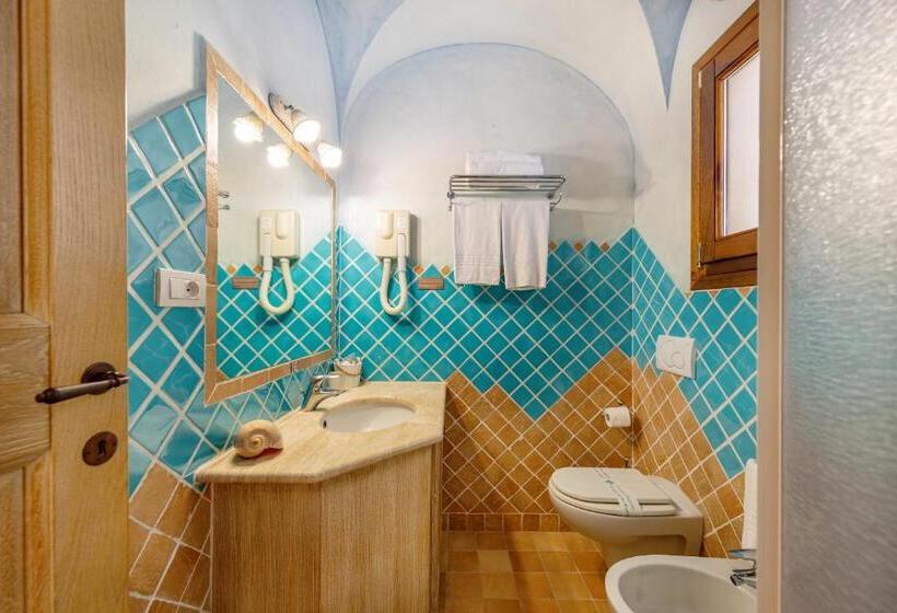 Moma Hotel Cannigione