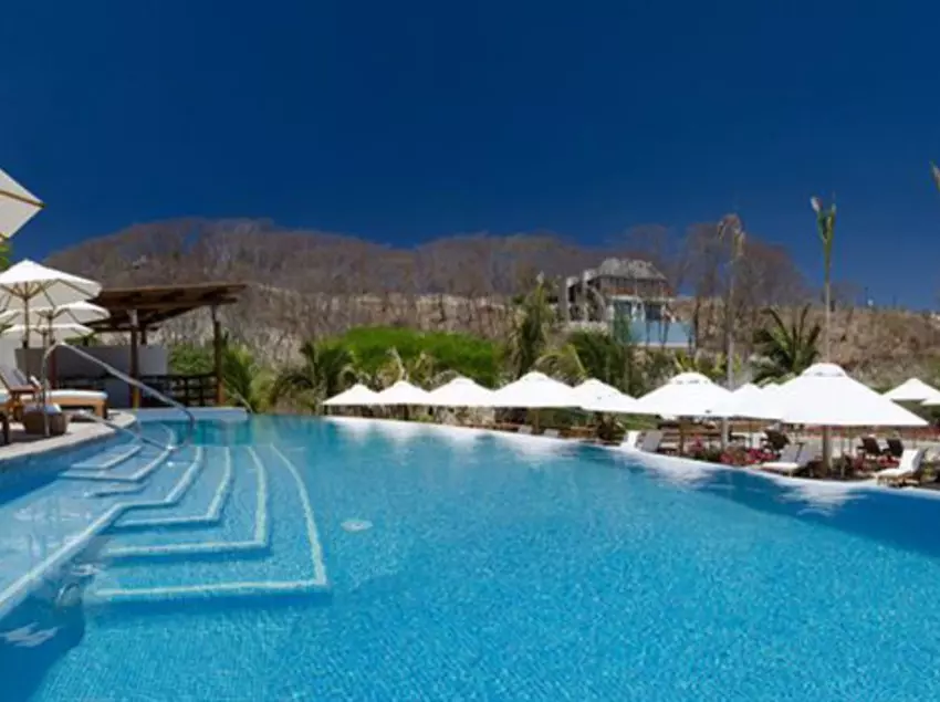 منتجع Puerto Bahia Villas