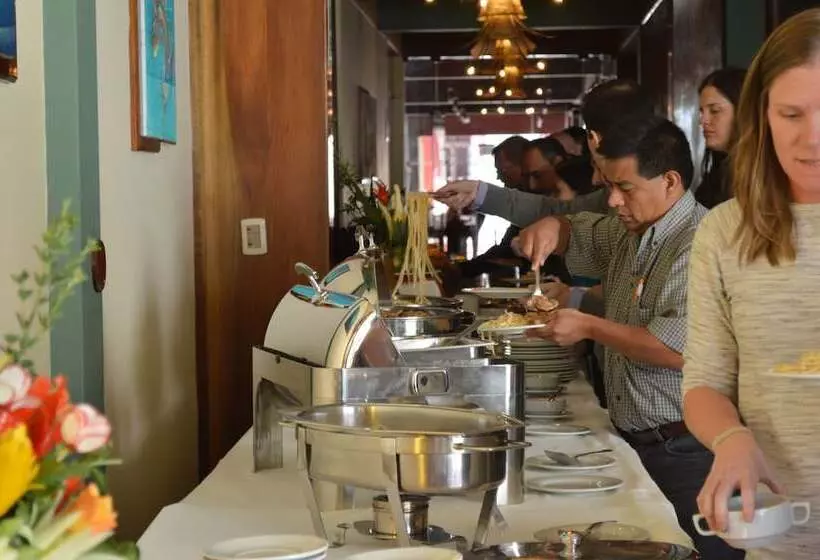 Royal Inn Hotel Puno