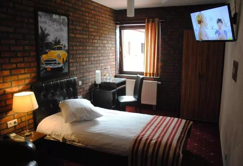 Amadeus Hotel Zielona Góra