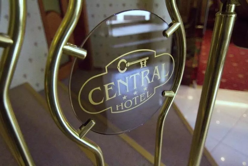 ホテル Central