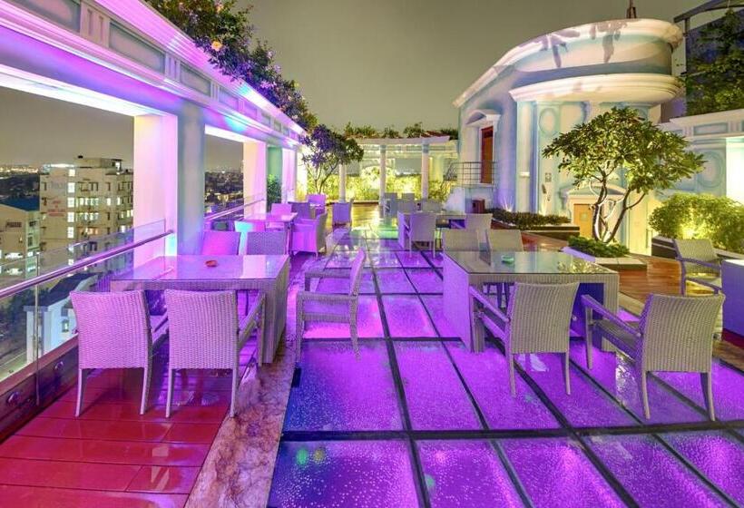 Отель De Sovrani