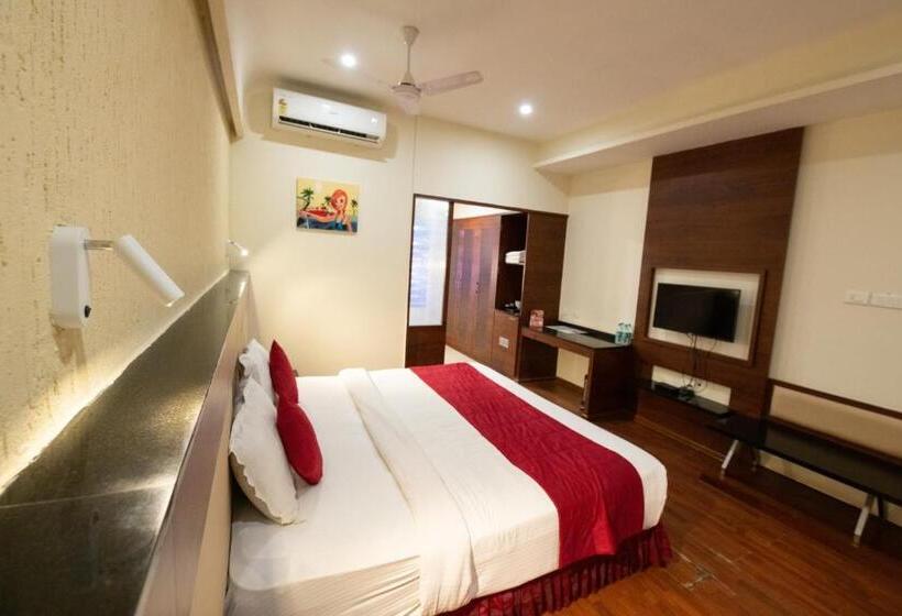 בית מלון כפרי High Point