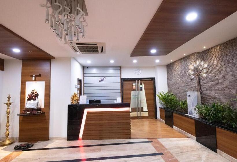 בית מלון כפרי High Point