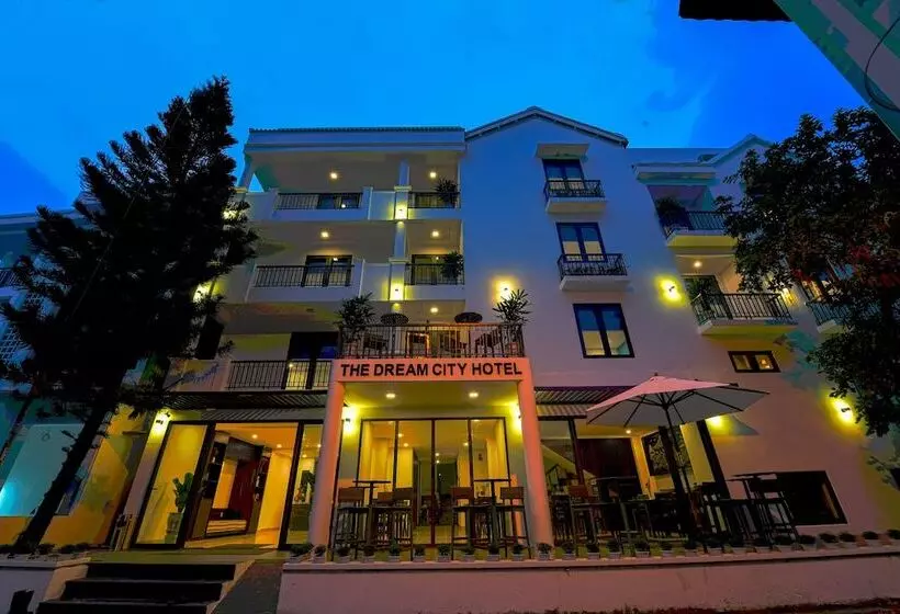 هتل Hoi An Dream City