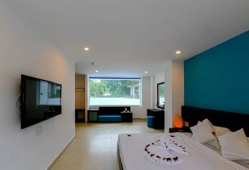 هتل Hoi An Dream City