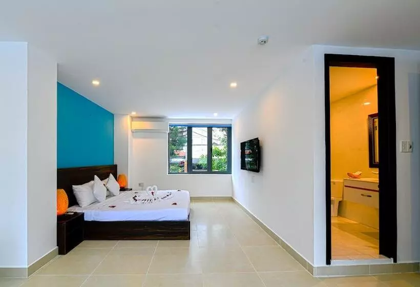 هتل Hoi An Dream City