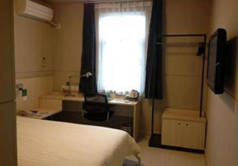 Отель Jinjiang Inn Xuzhou Train Station