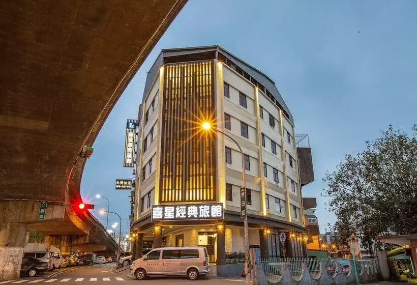 هتل Luckynews Classic