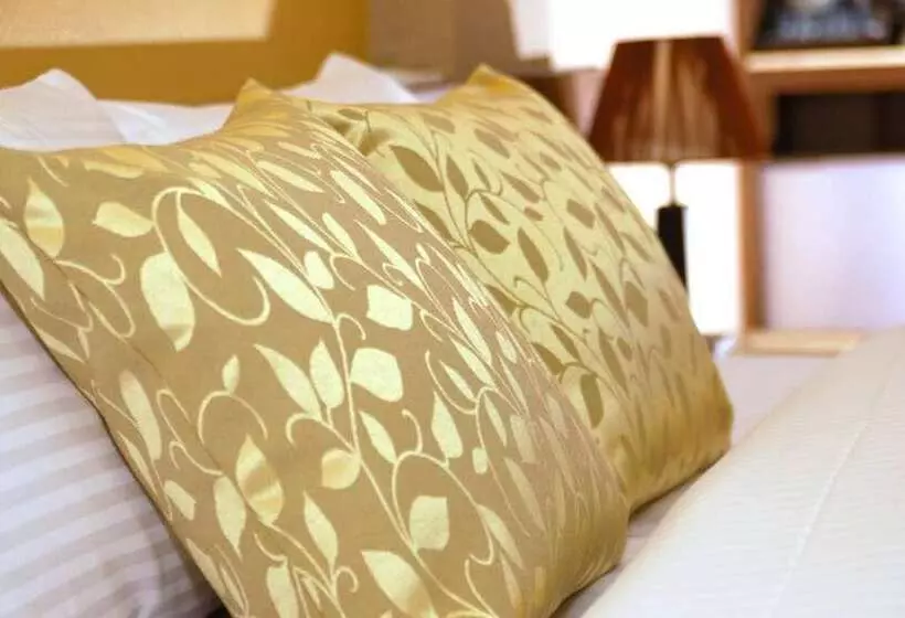 هتل Luckynews Classic