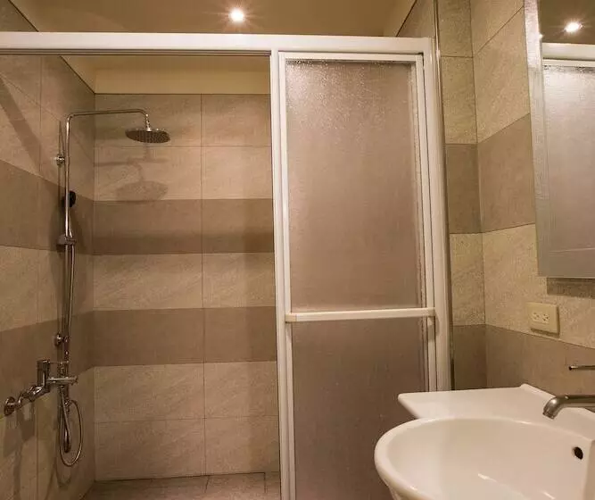 هتل Luckynews Classic