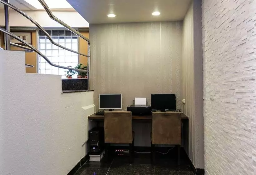 هتل Luckynews Classic