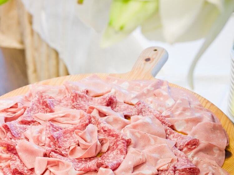 בית מלון כפרי Miramare