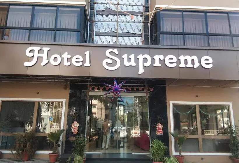호텔 Supreme