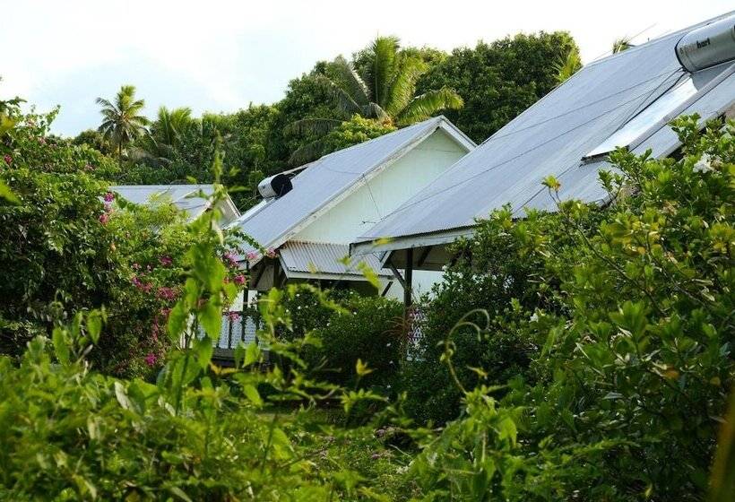 מוטל Gina's Garden Lodges