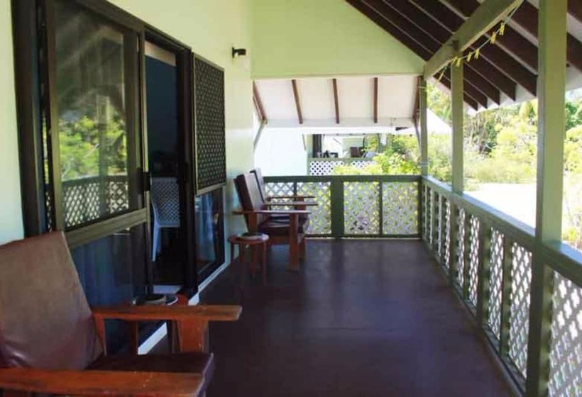 מוטל Gina's Garden Lodges