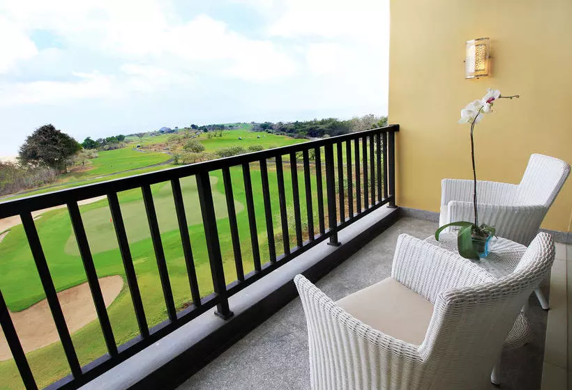 אתר נופש The Rich Prada Bali