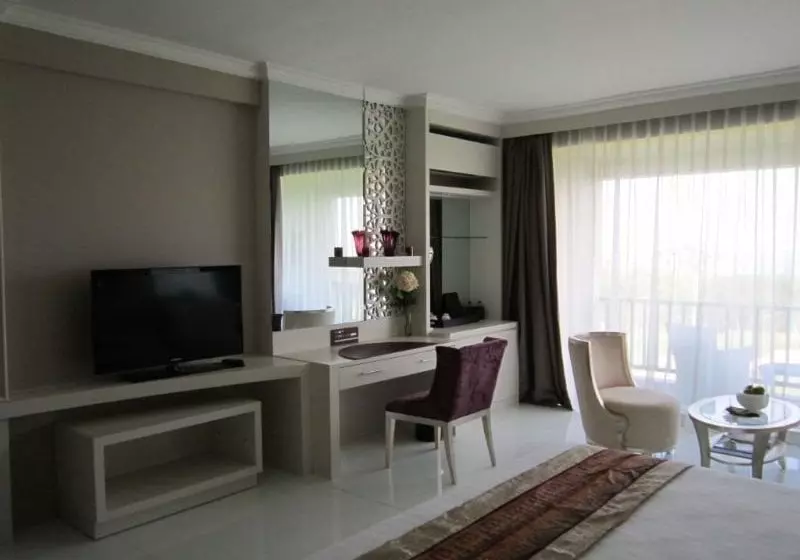 אתר נופש The Rich Prada Bali