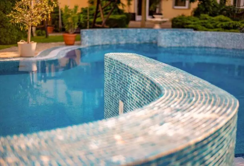 Wellness Hotel Kager Harkány