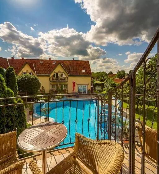 Wellness Hotel Kager Harkány