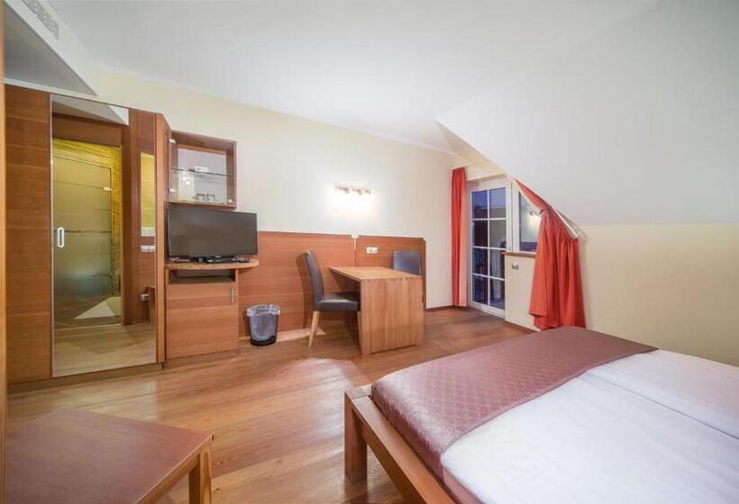 Wellness Hotel Kager Harkány