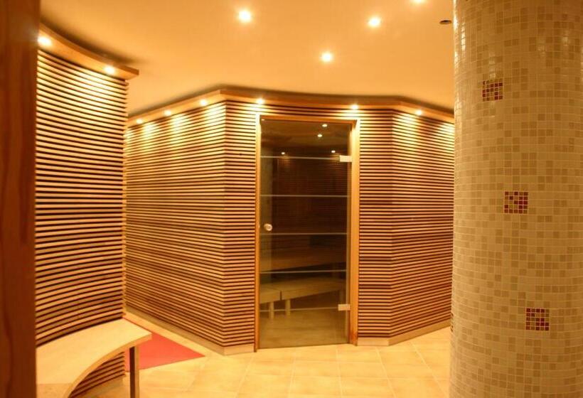 Wellness Hotel Kager Harkány