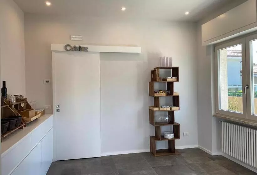 ベッドアンドブレックファースト Villa Derna Marina Di Pietrasanta