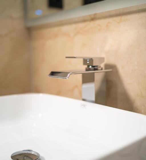 Lux Apartmán V Hoteli Akvamarín Bešenová