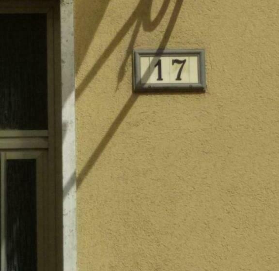 پانسیون 6danoi Bis